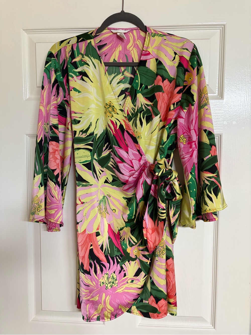 H&M Vibrant Floral Wrap Robe or Cover Up Pink Green Yellow XS